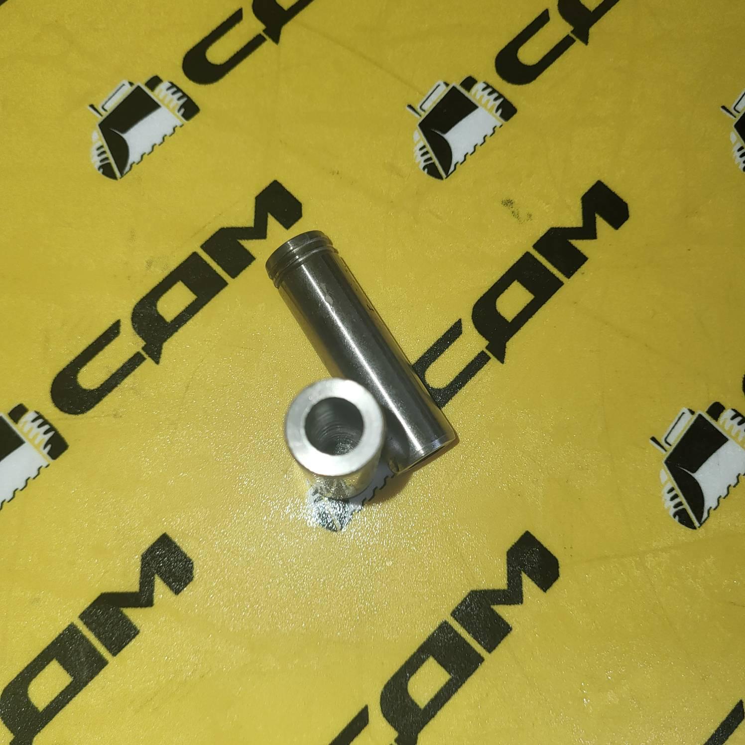 Втулка направляющая впускного клапана TD226B6G 13026871/13062451 13026863/12189512